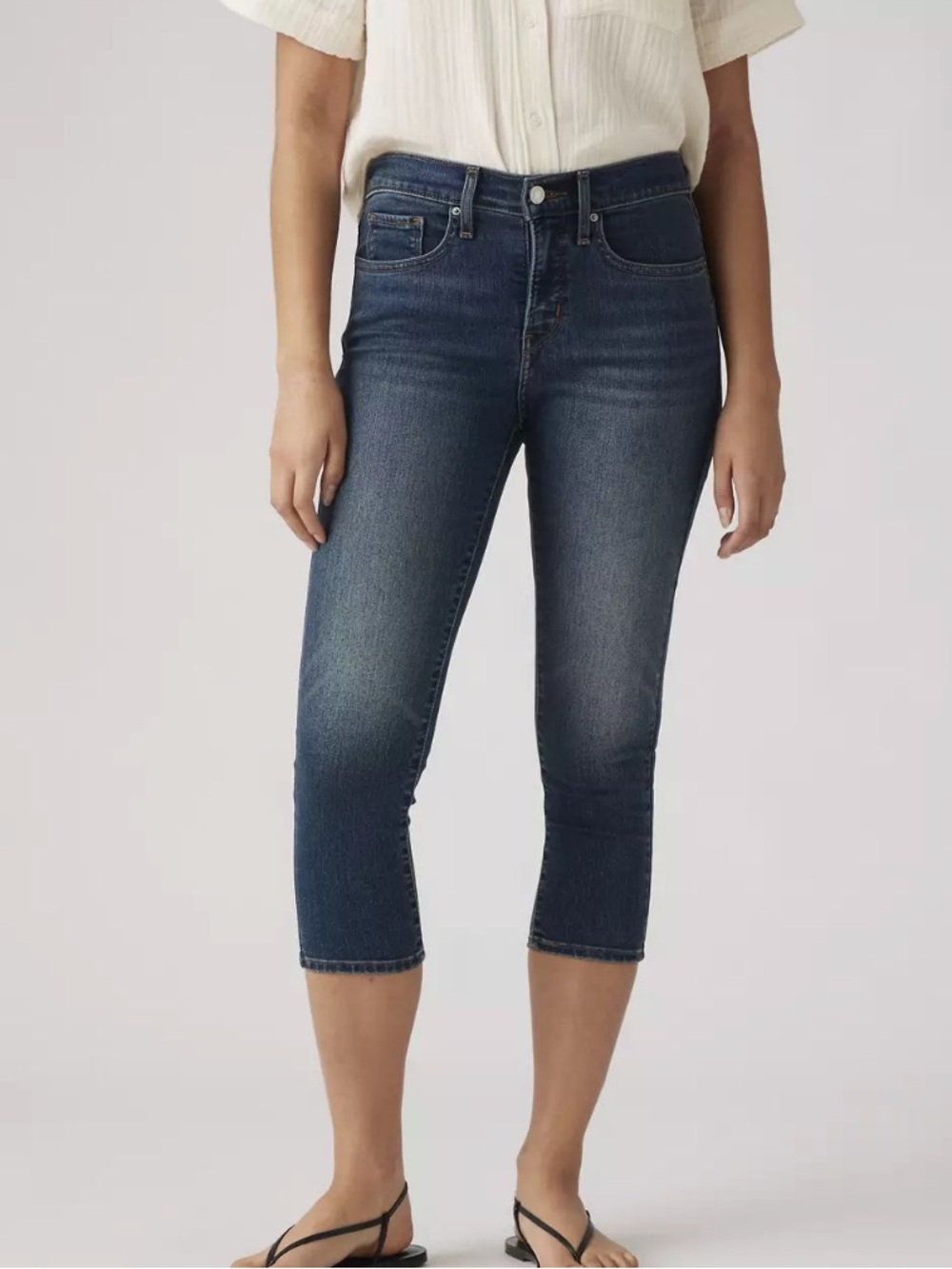 Levi's 311 Shaping Skinny Dark Wash Capri Jeans--NWT--31 - Picture 2 of 16